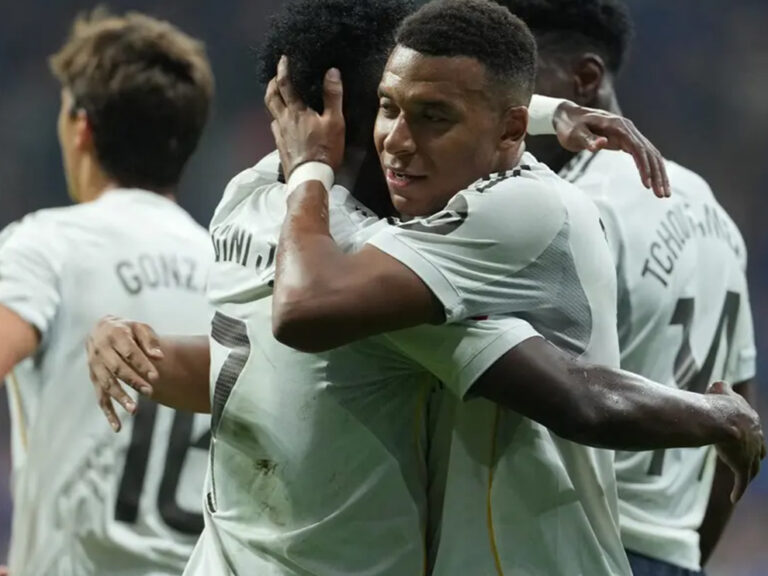 Real Madrid domina e vence o Real Oviedo por 3 a 0 fora de casa