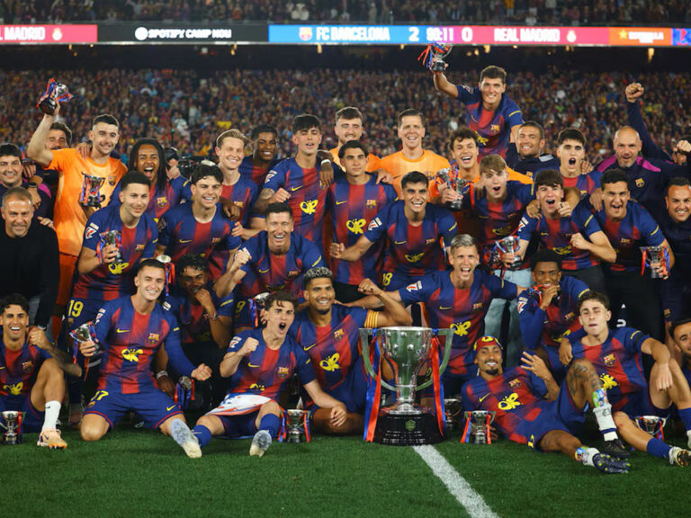 FC Barcelona vence clássico e conquista La Liga diante do Real Madrid